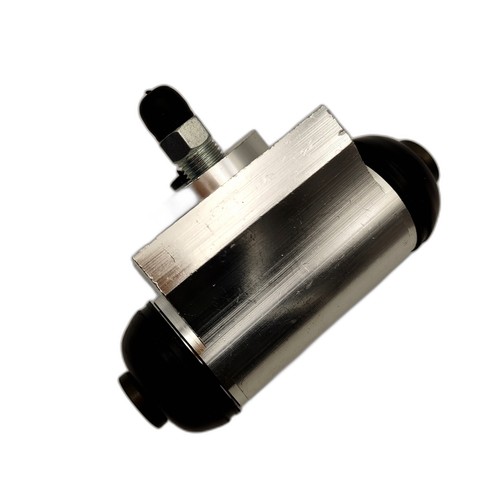 Тормозной цилинд задний BRAUN 12A090023