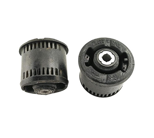 Сайлентблок балки задней HPT E15339