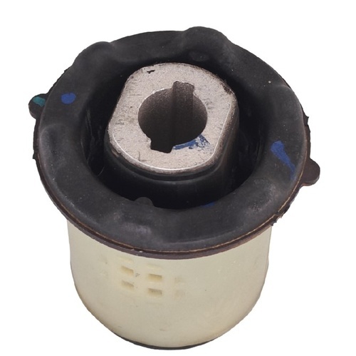 Сайлентблок балки передний HPT P63350