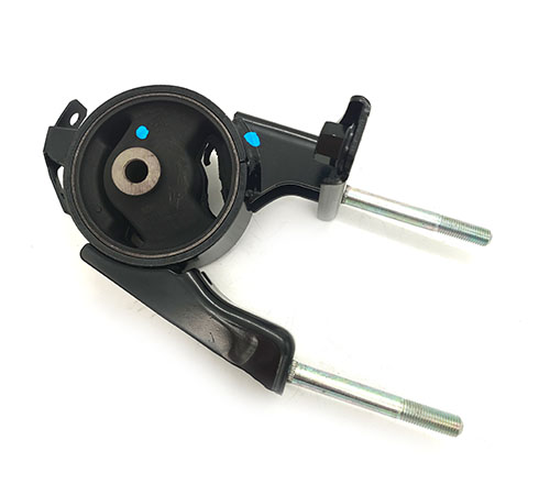 Подушка двигателя задняя SRR OE REM-01019