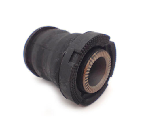 Сайлентблок тяги задней поперечной SRR SRR10506